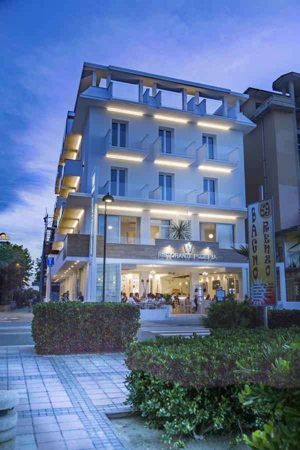 White Suite & Apartments Bellaria-Igea Marina Esterno foto